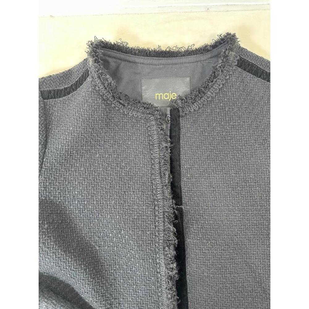 Maje Women’s Sz 36 Black Tweed Cropped Jacket Frayed Trim Classic Quiet Luxury - Picture 2 of 7